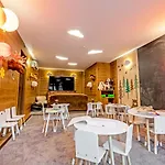 호텔 Fiocco Di Neve Relais &
