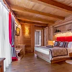 Fiocco Di Neve Relais & 호텔 5*