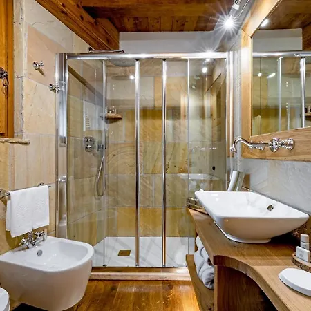 Fiocco Di Neve Relais & Hotell 5*
