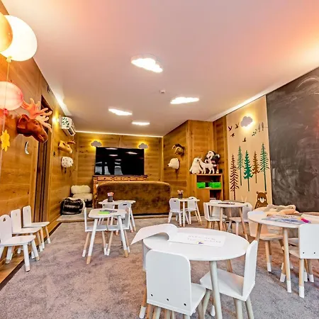 Hotell Fiocco Di Neve Relais &