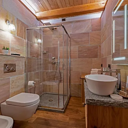 Fiocco Di Neve Relais & Hotel 5*