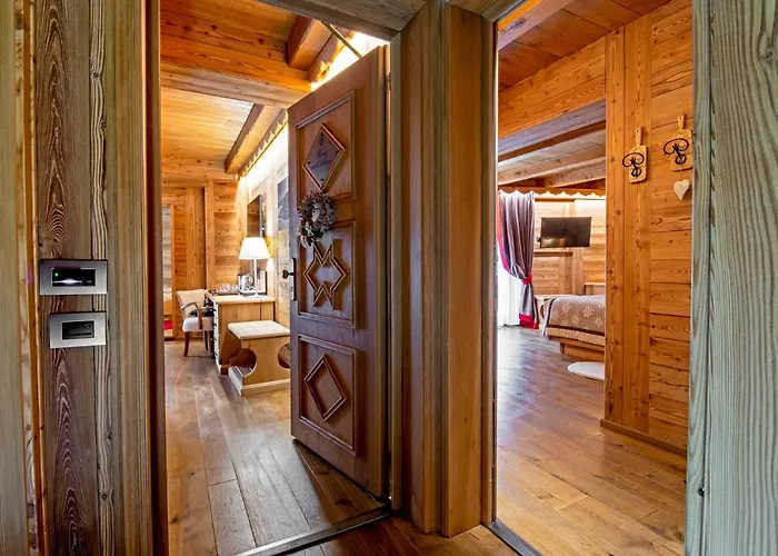 Hotell Fiocco Di Neve Relais &