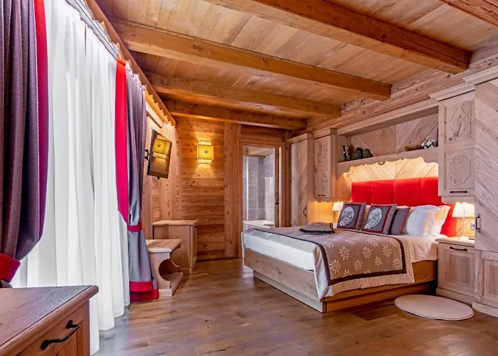 Fiocco Di Neve Relais & Hotel 5*